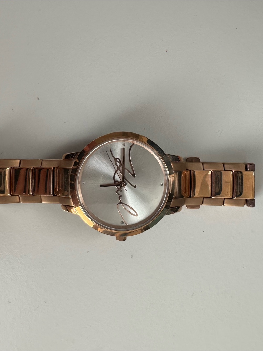 Rose Gold Signature Dial Bracelet Watch